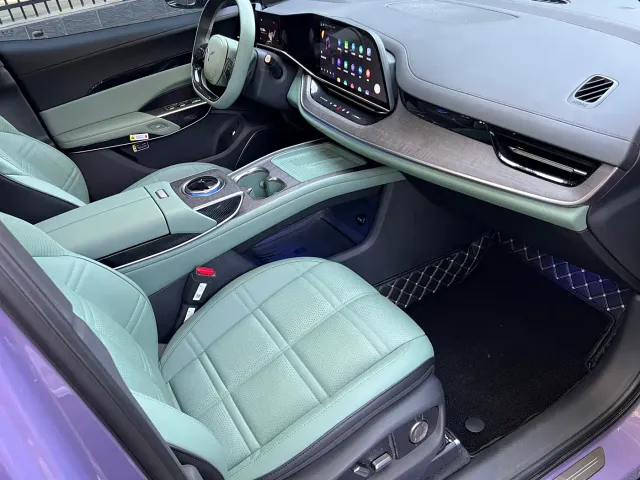 Hongqi Tian Gong 08 — Фото автомобиля 14