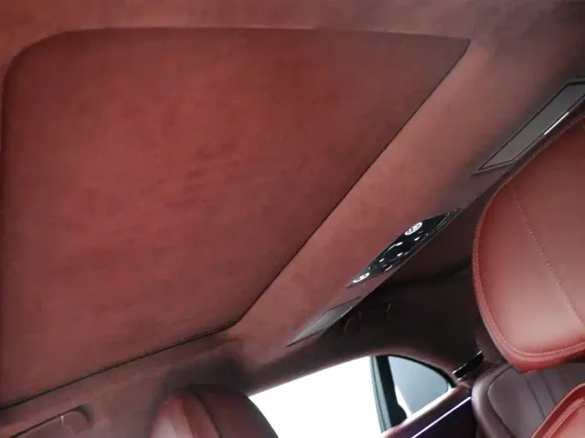 Bentley Flying Spur — Фото автомобиля 22