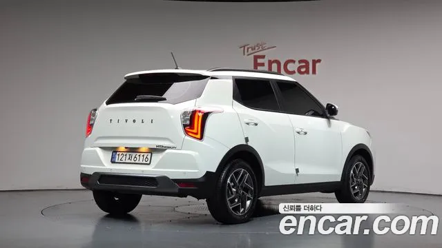 Фотография автомобиля — KGM Tivoli Tivoli (New)