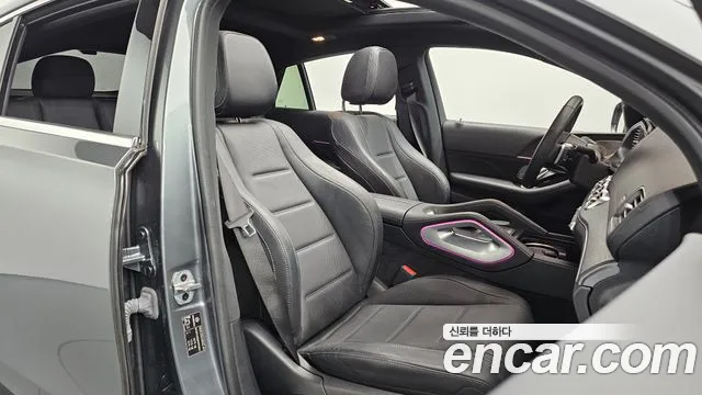 Mercedes-Benz GLE-Class — Фото автомобиля 19