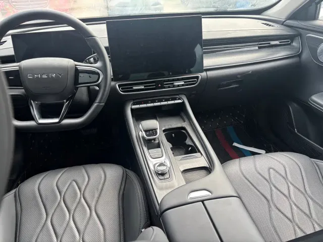 Chery Arrizo 8 PRO — Фото автомобиля 5
