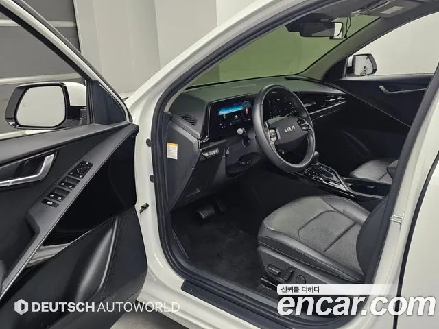 Kia Niro The All New — Фото автомобиля 15