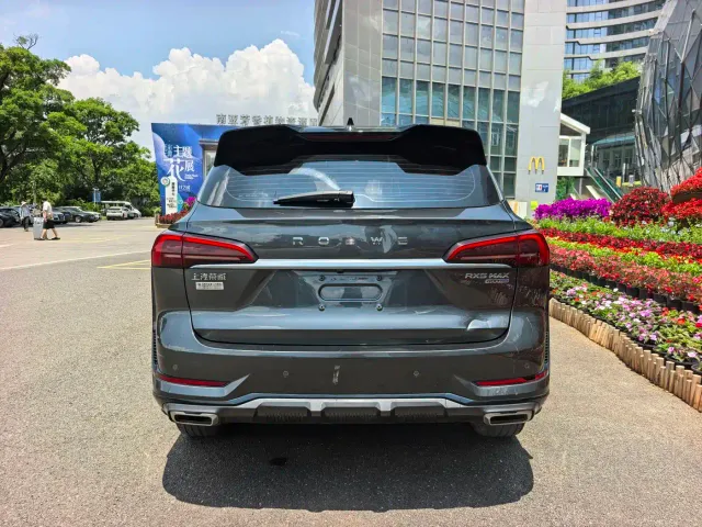 Roewe RX5 Max — Фото автомобиля 15