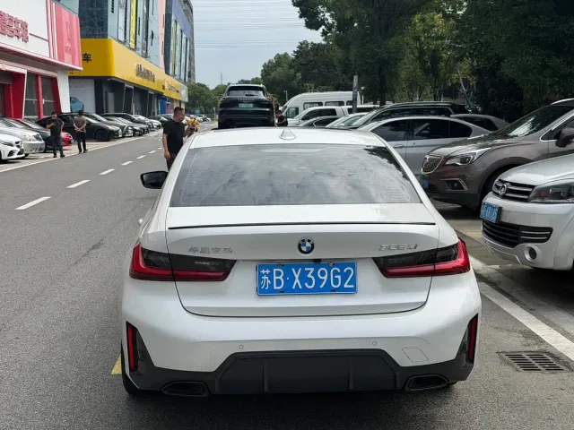 BMW 3 Series — Фото автомобиля 6