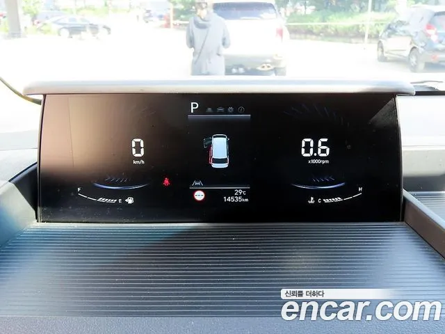 Hyundai Staria Staria L3.5 Школьный автобус — Фото автомобиля 10