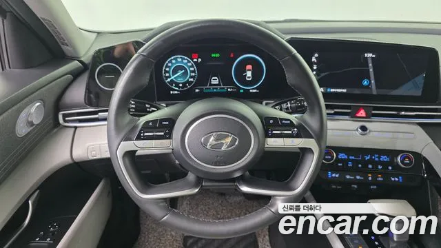 Hyundai Avante CN7 — Фото автомобиля 19