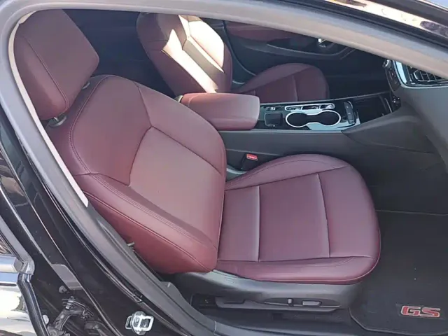 Buick Regal — Фото автомобиля 24
