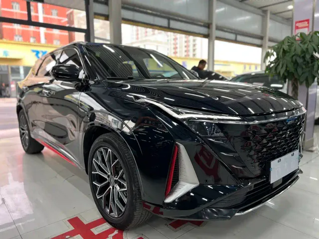 Changan Z6 — Фото автомобиля 3