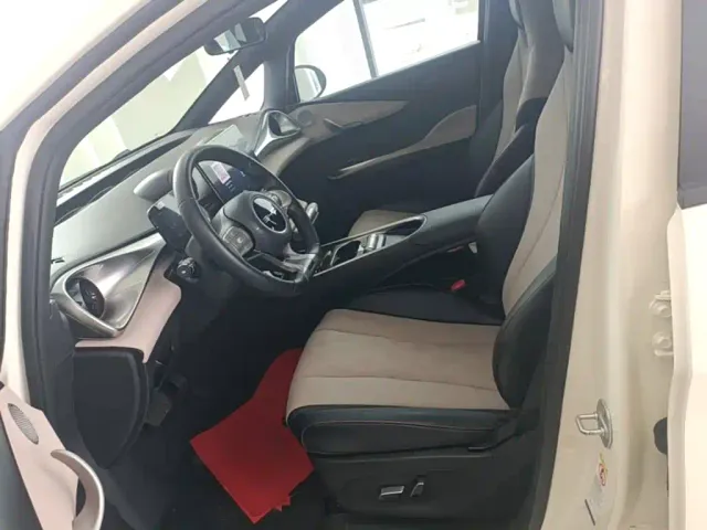 BYD Dolphin — Фото автомобиля 14