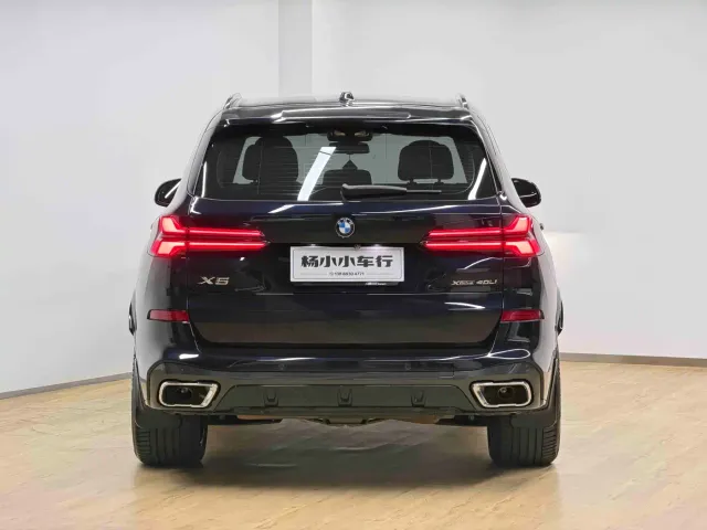 BMW X5 — Фото автомобиля 30