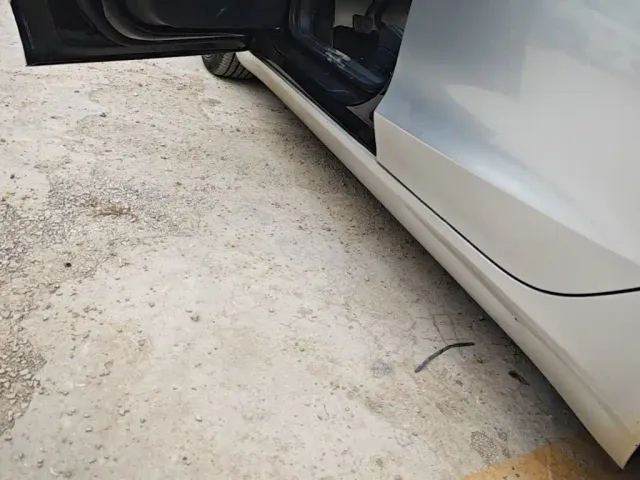 Tesla Model 3 — Фото автомобиля 20