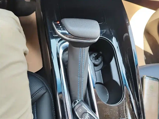 Buick Velite 6 — Фото автомобиля 13