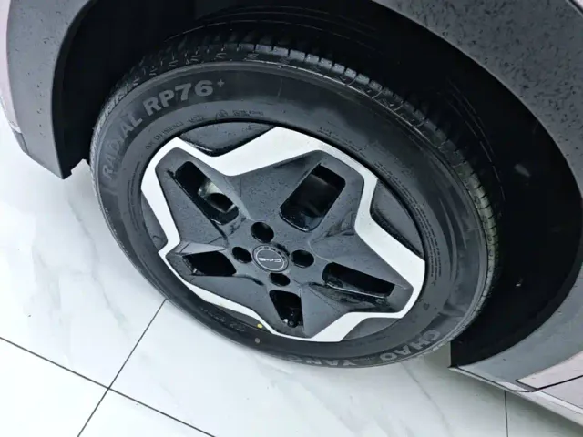 BYD Dolphin — Фото автомобиля 22
