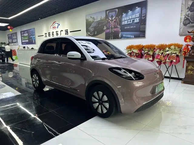 Wuling Bingo — Фото автомобиля 3