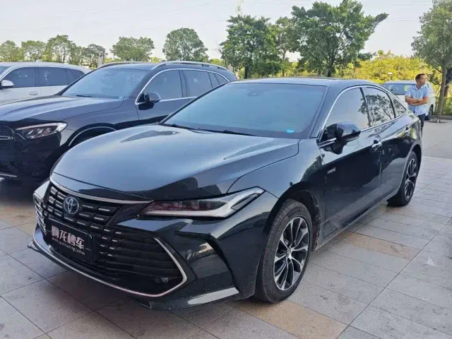 Фотография автомобиля — Toyota Avalon