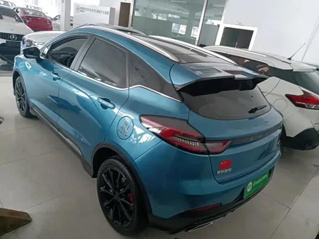 Geely Emgrand S — Фото автомобиля 4