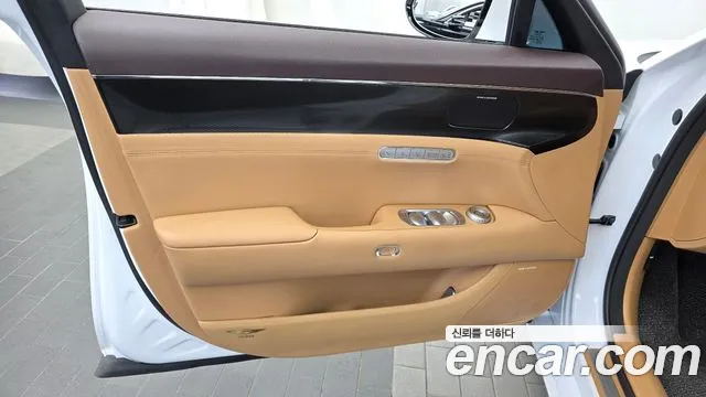 Genesis G90 RS4 — Фото автомобиля 13