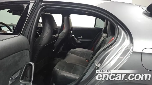 Mercedes-Benz A-Class W177 — Фото автомобиля 18