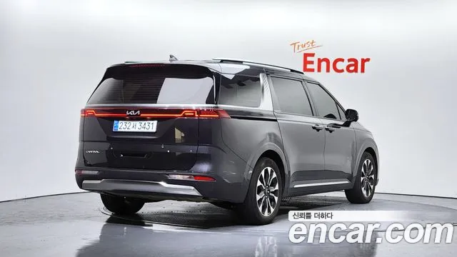 Kia Canival Carnival 4 поколение Дизель 9 мест Signature — Фото автомобиля 2