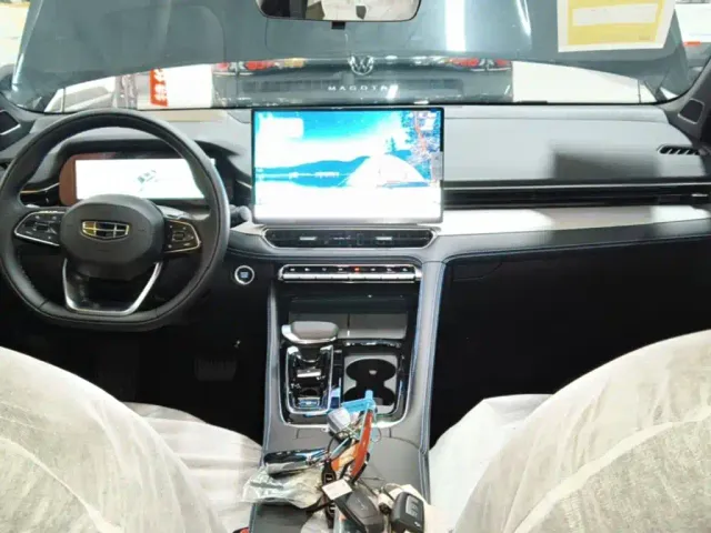 Geely Xingrui — Фото автомобиля 9