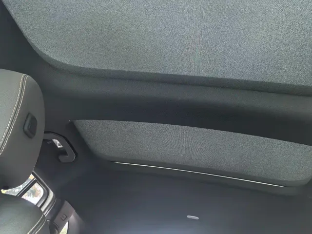 Mercedes-Benz EQB — Фото автомобиля 30