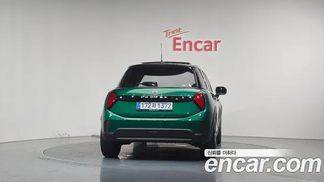 MINI Cooper 4th Gen — Фото автомобиля 4