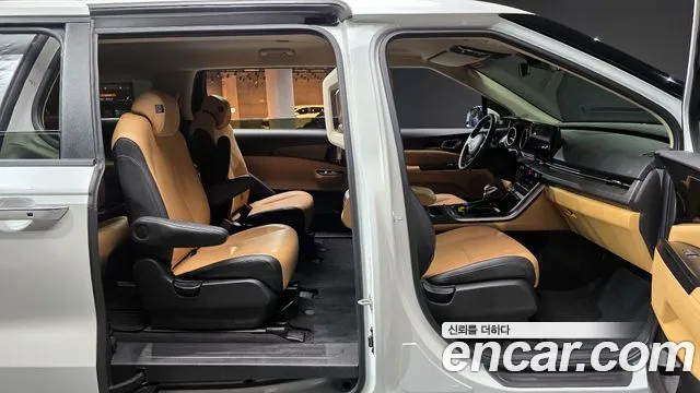 Kia Canival Carnival 4 поколение Бензин 9 мест Prestige — Фото автомобиля 10