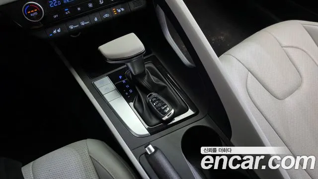 Hyundai AVANTE Avante (CN7) — Фото автомобиля 9