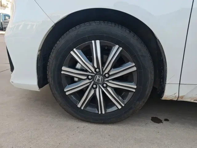 Honda Odyssey — Фото автомобиля 22