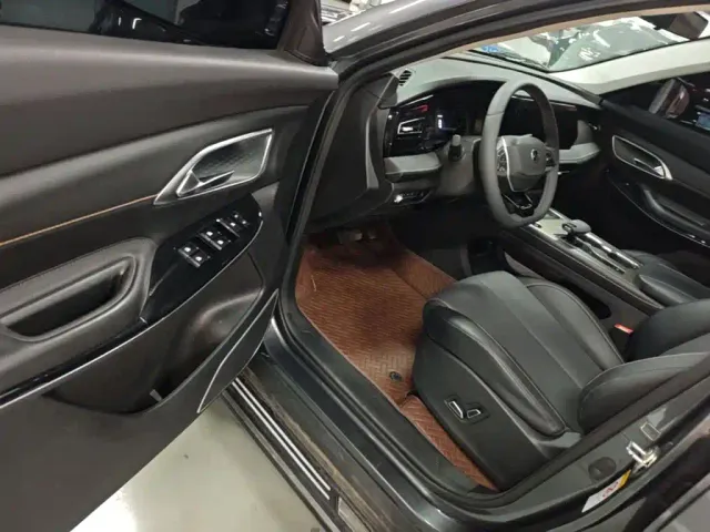 Changan X7 Plus — Фото автомобиля 15