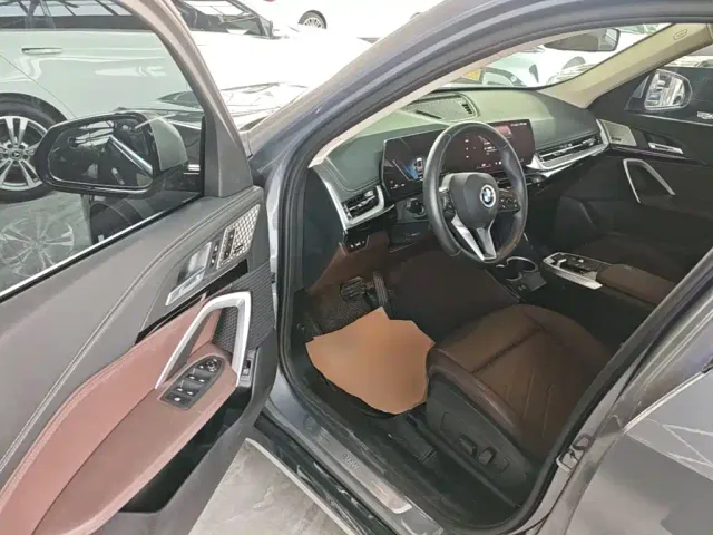 BMW X1 — Фото автомобиля 15