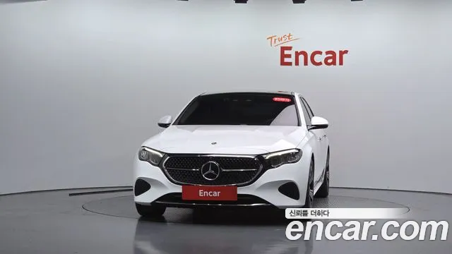 Mercedes-Benz E-Class W214 — Фото автомобиля 2