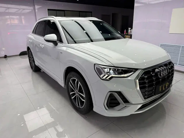 Audi Q3 — Фото автомобиля 5