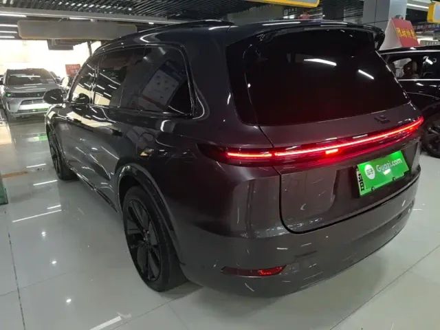 Li Auto L9 — Фото автомобиля 4
