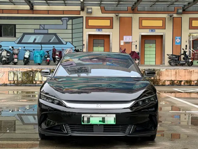 BYD Han — Фото автомобиля 2
