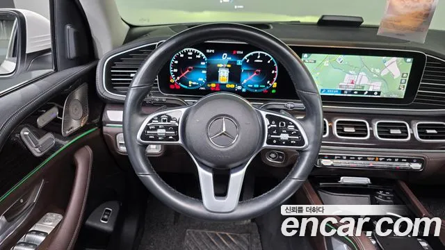 Mercedes-Benz GLE-Class — Фото автомобиля 19