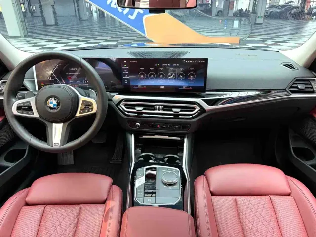 BMW 3 Series — Фото автомобиля 10