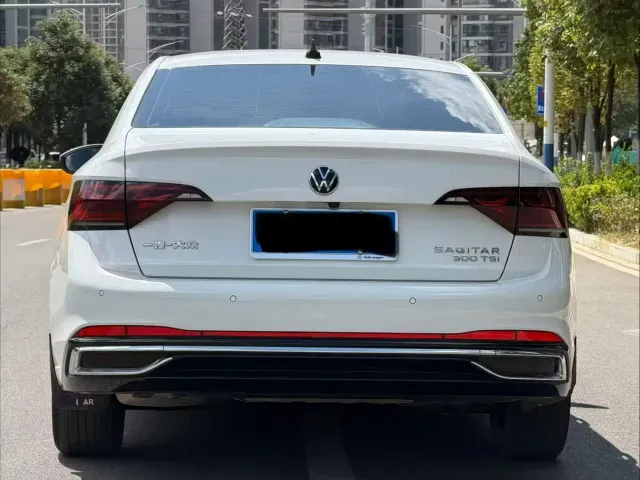 Volkswagen Sagitar — Фото автомобиля 8