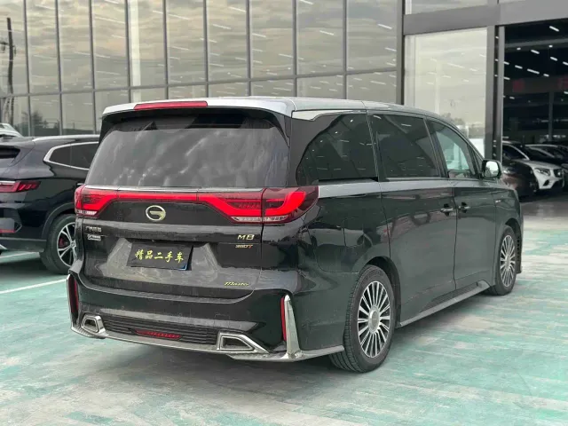 GAC Trumpchi M8 — Фото автомобиля 11