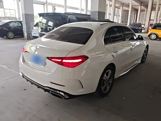 Mercedes-Benz C-Class — Фото автомобиля 6