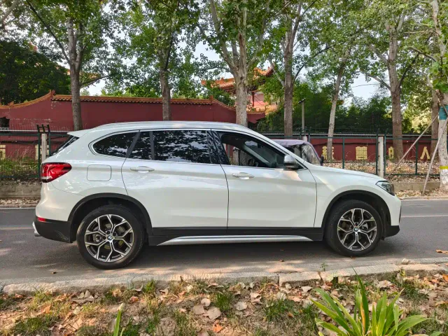 BMW X1 — Фото автомобиля 7
