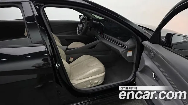 Hyundai Avante CN7 — Фото автомобиля 17