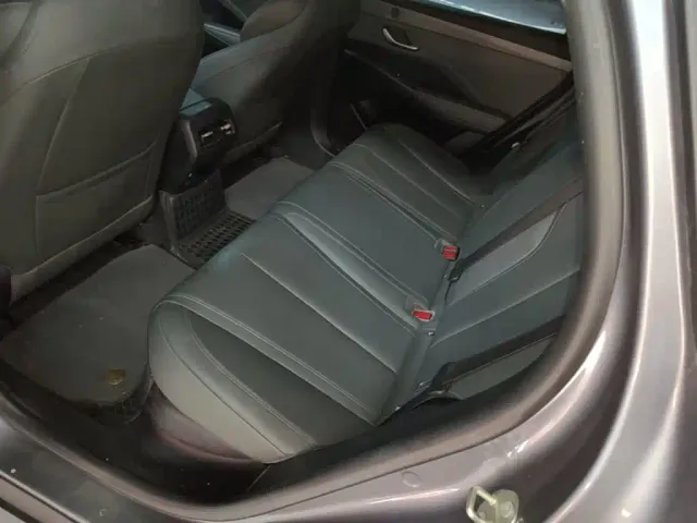 BYD Qin PLUS — Фото автомобиля 16