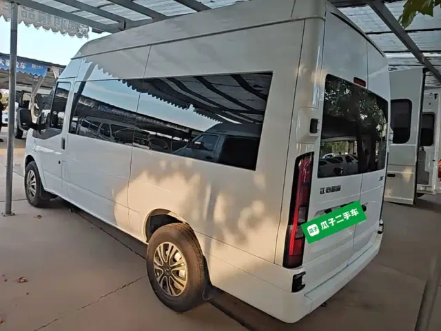 JMC Fushun — Фото автомобиля 4