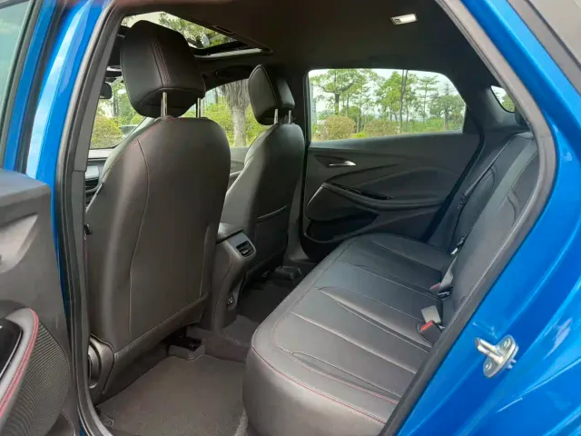 Buick Verano — Фото автомобиля 7
