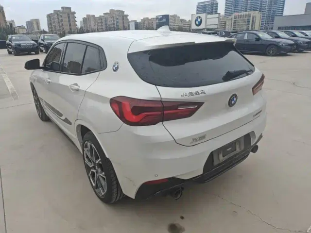 BMW X2 — Фото автомобиля 4