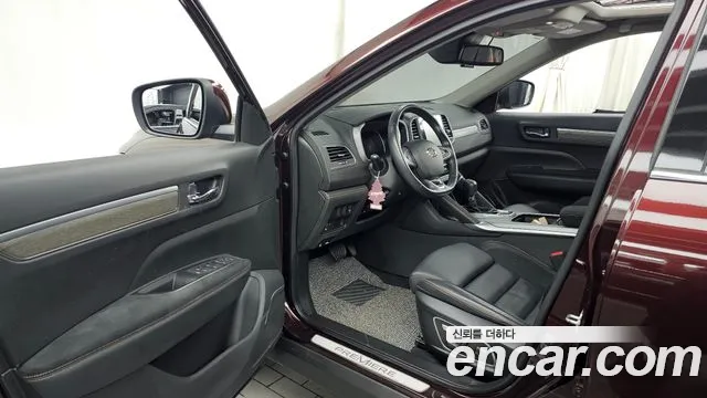 Renault-KoreaSamsung QM6 Новый QM6 2.0 LPe Première 2WD — Фото автомобиля 10