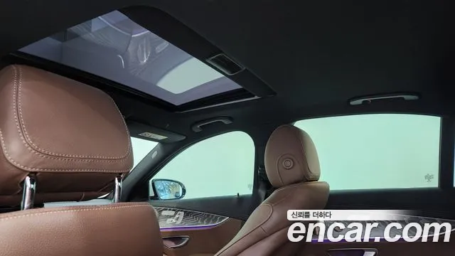 Mercedes-Benz E-Class W213 — Фото автомобиля 20