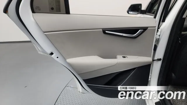 Kia Niro All Niro EV Air — Фото автомобиля 22