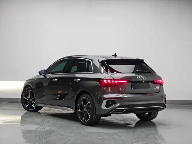 Audi A3 — Фото автомобиля 4